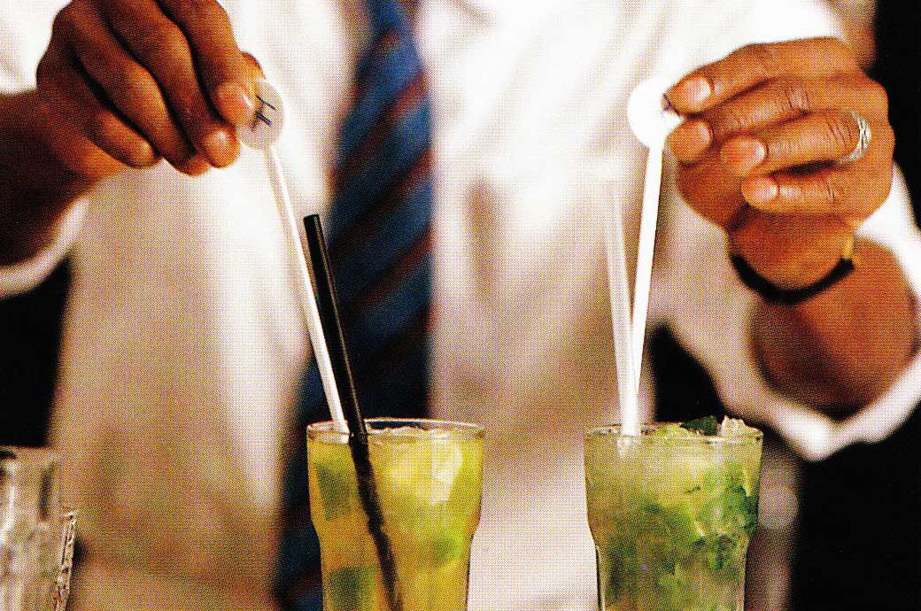Cocktails & Fingerfood